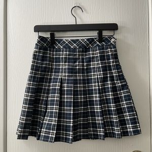 NWT H&M Pleated Plaid Skirt